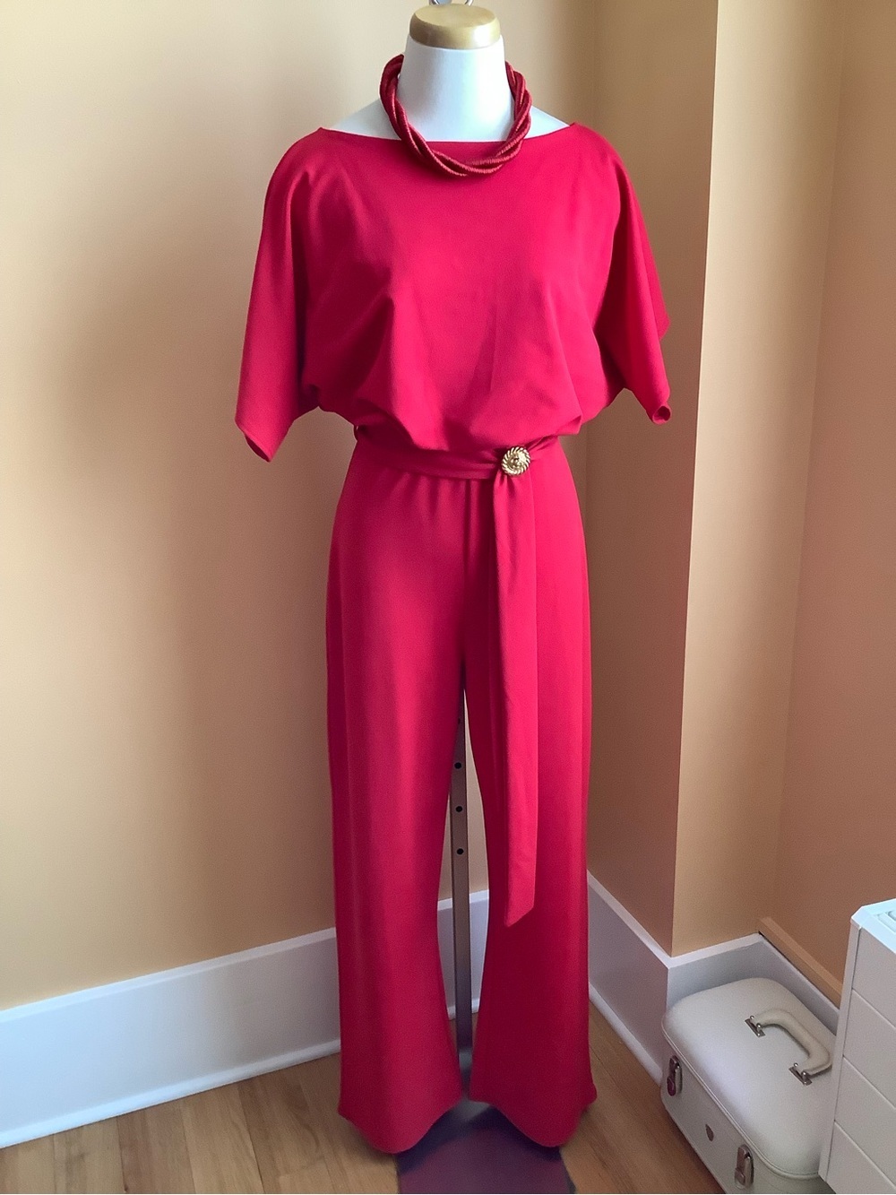 KENDI BOUTIQUE Red Flutter Sleeve Wide Leg Belted Jumpsuit Dolman Romper XL - Picture 2 of 13